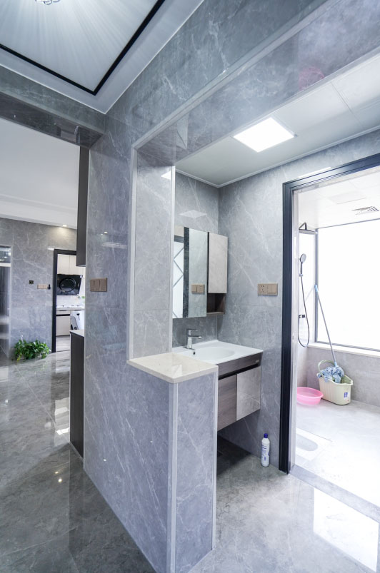 124㎡現(xiàn)代三居，簡單軟裝搭配，感受生活的小清新